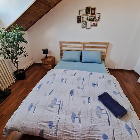 Apartment Beautiful Aparment Next To The Border 4 *